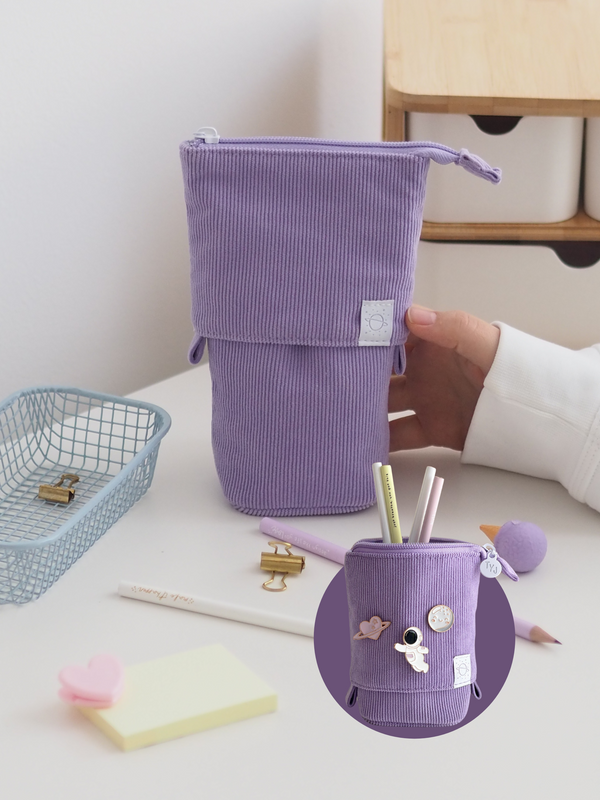 Federmäppchen fancy zum Aufstellen aus Cord in Lila mit Pins