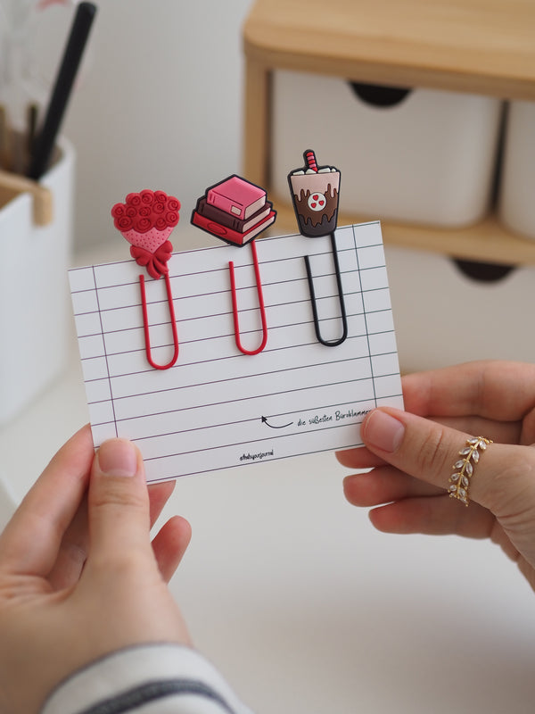 Büroklammer-Set love mit Rose, Lippenstift und Getränk an Notizzettel